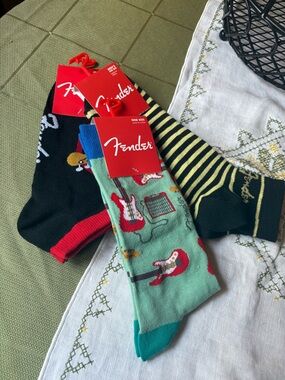 Fender Men's 3-Pack Crew Socks in Mint, Black, Yellow